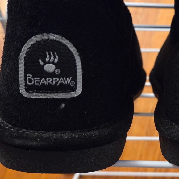 NEW BEARPAW SHERLING BOOTS with side buttons Womens Size 8 BLACK - Picture 2 of 4